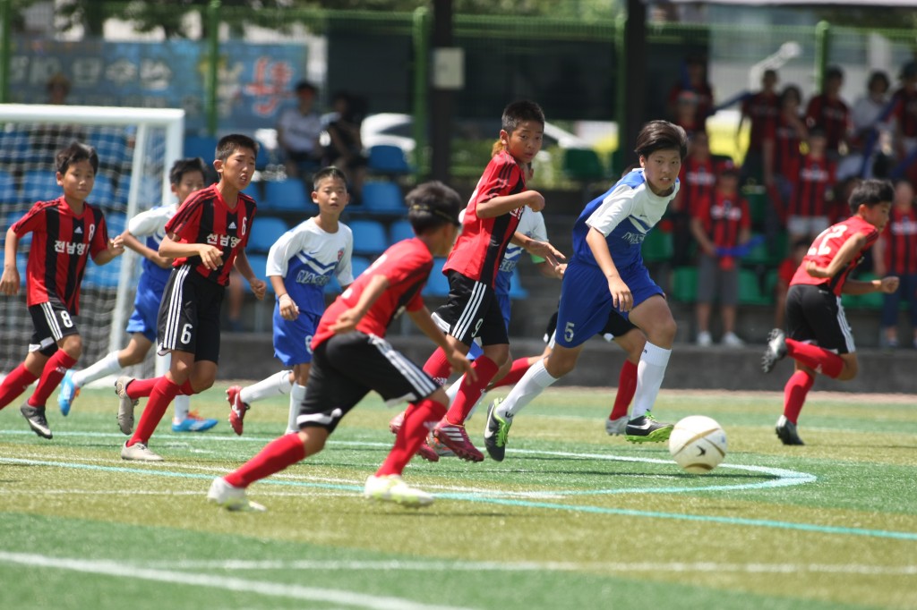 2.축구경기 모습