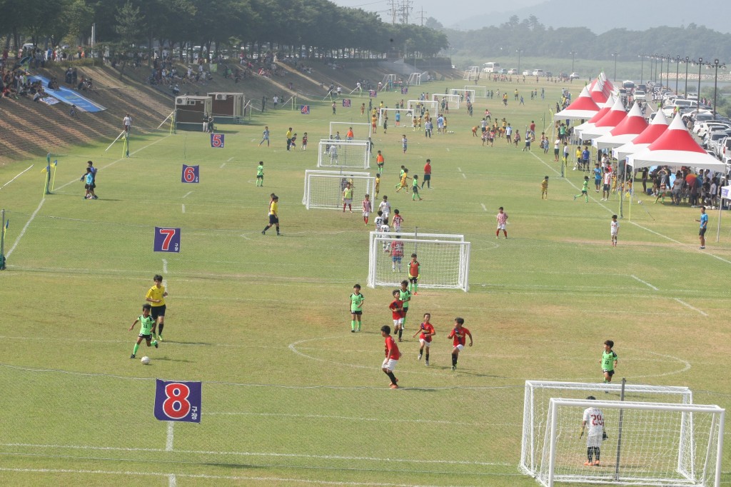 2.축구대회(서천둔치 경기장, 5대5경기)