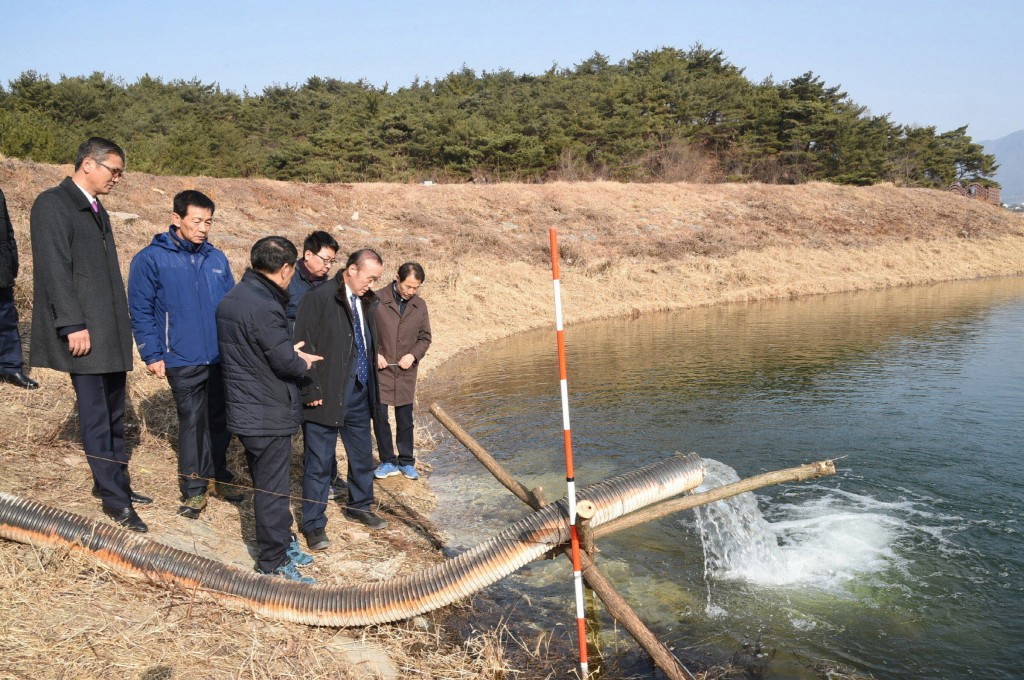 80 작전, 저수지 물채우기 현장 (1)