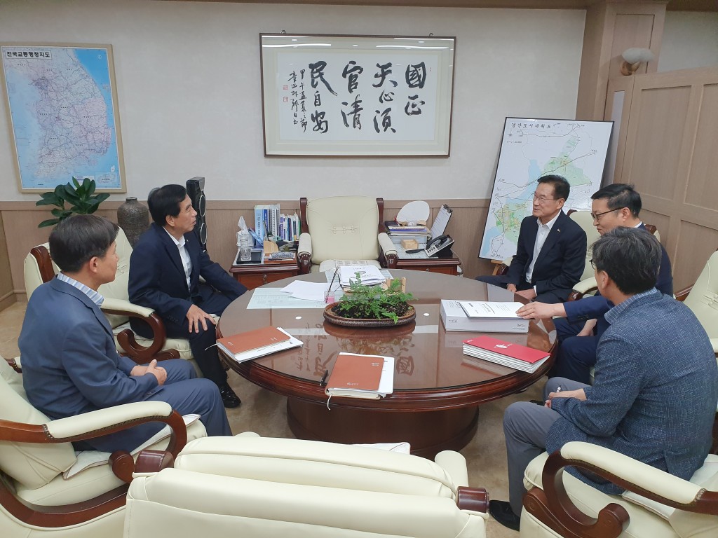최기문 영천시장, 경산시 방문사진