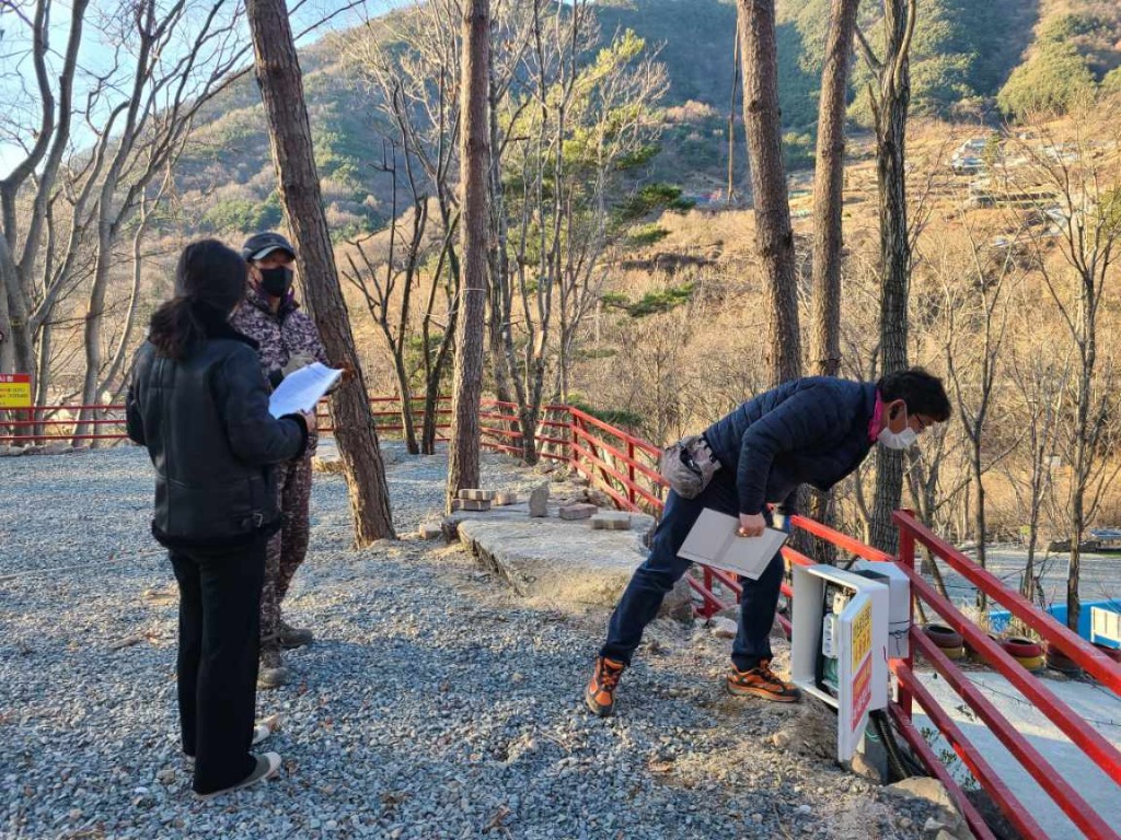 영천시, 겨울철 대비 민간야영장 안전점검 실시 사진 (1)